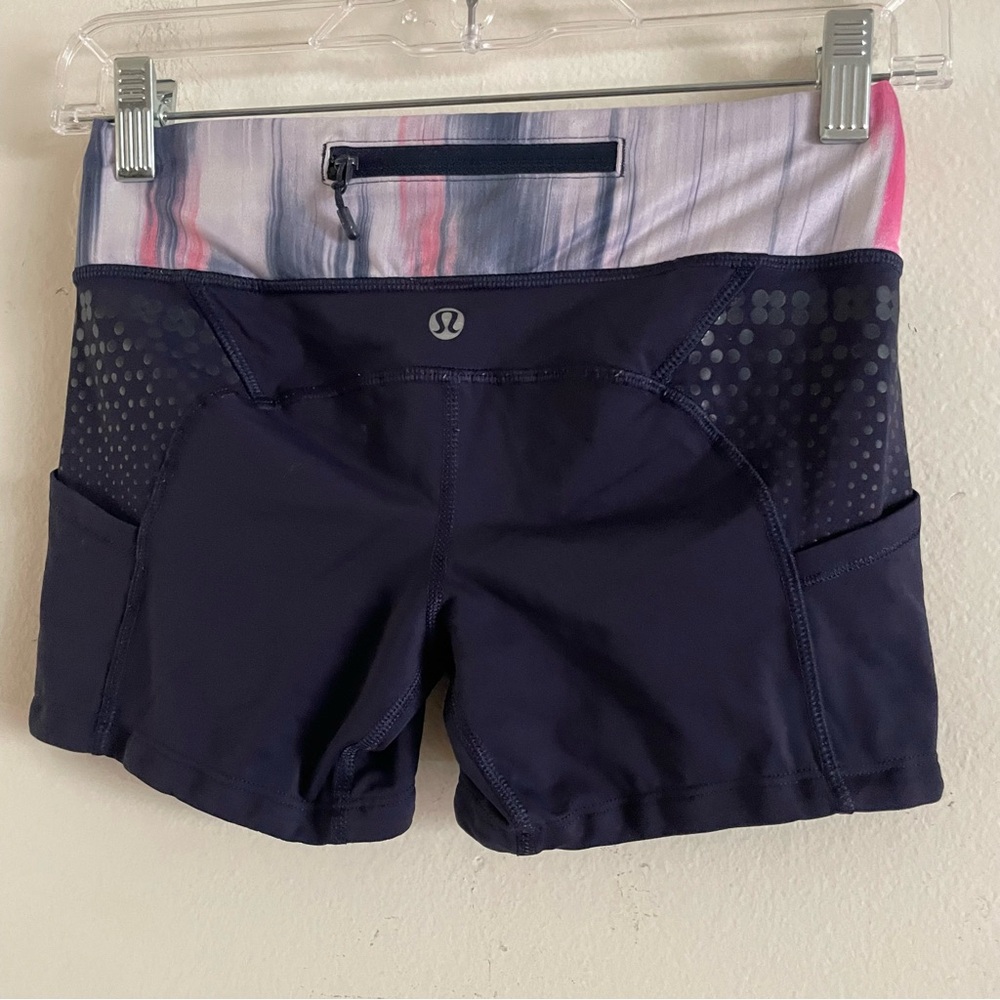 Lululemon shorts size 4